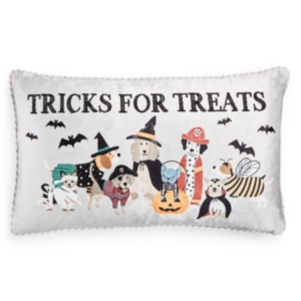 *CLOSE OUT*  Lacourte Tricks for Treats Pillow 14 x 24 - 2789 - NEW